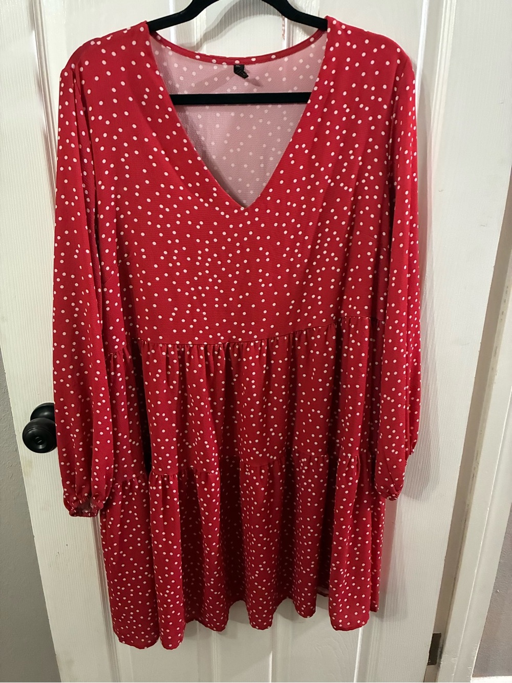 Womenβs XL Red Polka Dot V-Neck Tiered Dress